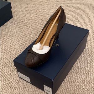 Brooks Brother Dark Brown Heels